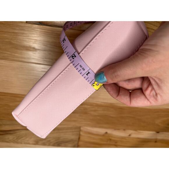 Ruby + Cash: Pink Leopard Tassel Makeup Bag - Picture 7 of 8